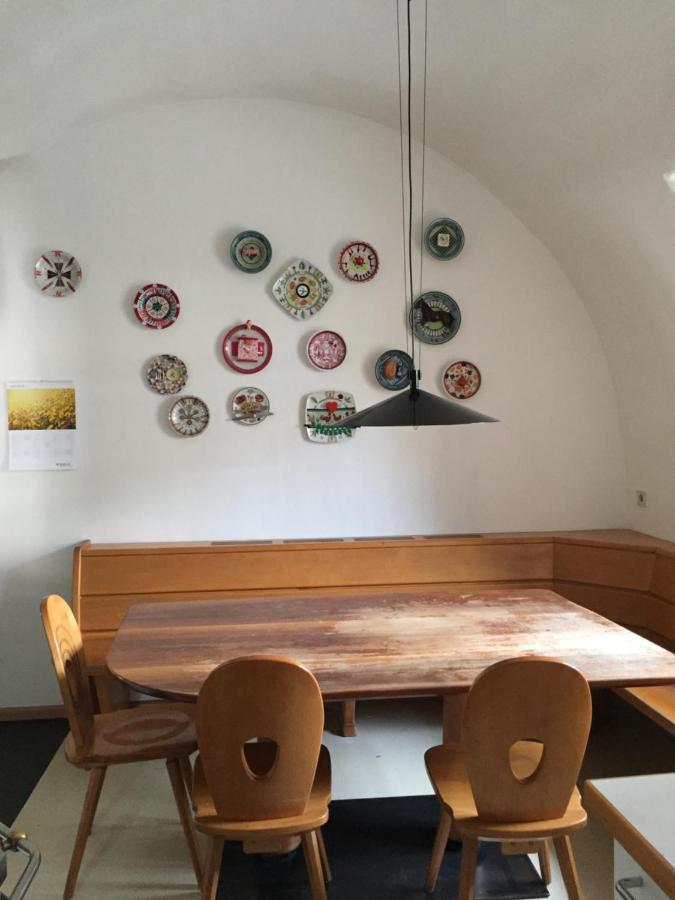 Ansitz Thalerhof Lägenhet Lana Exteriör bild