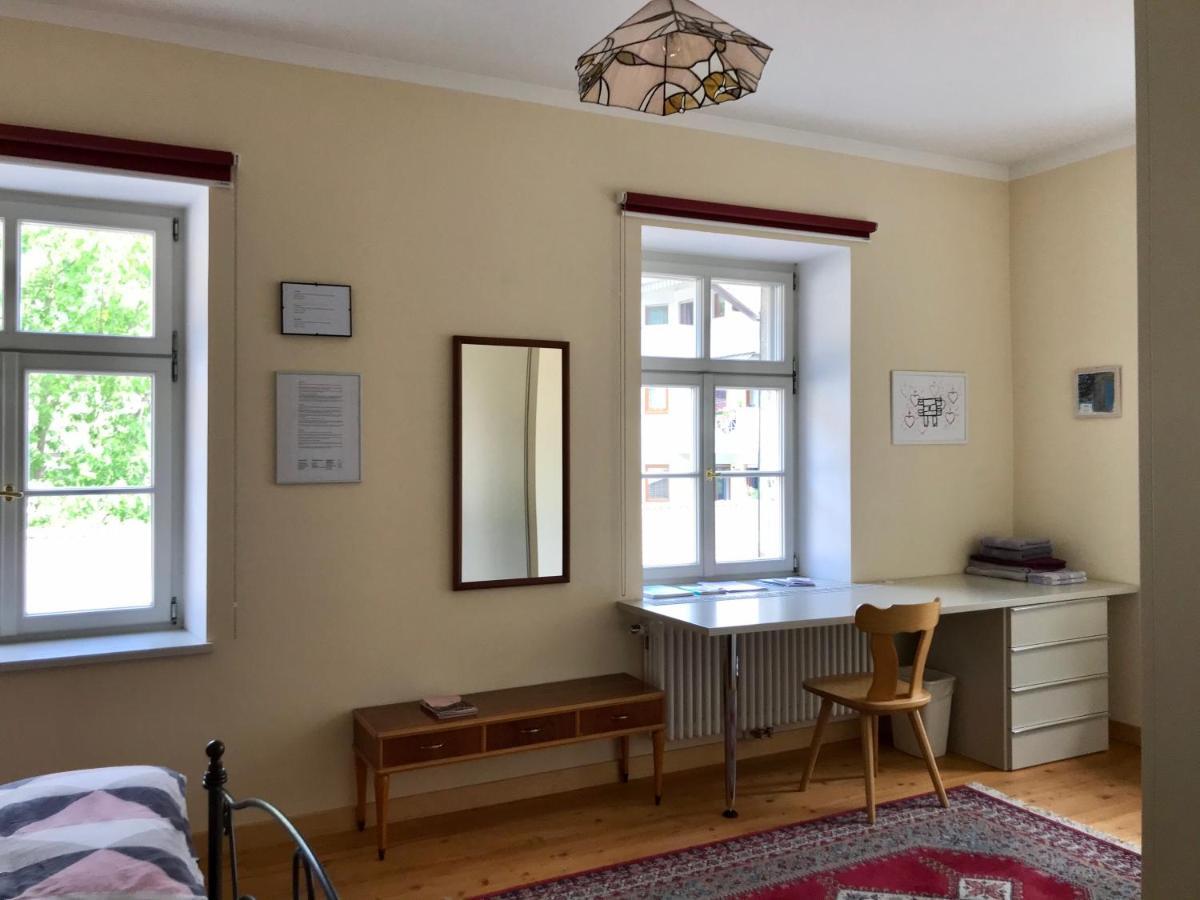 Ansitz Thalerhof Lägenhet Lana Exteriör bild