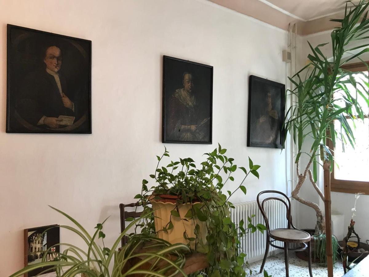 Ansitz Thalerhof Lägenhet Lana Exteriör bild